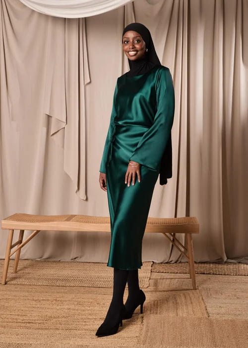 Green Satin Belted Midi Dress - 8 Image 1