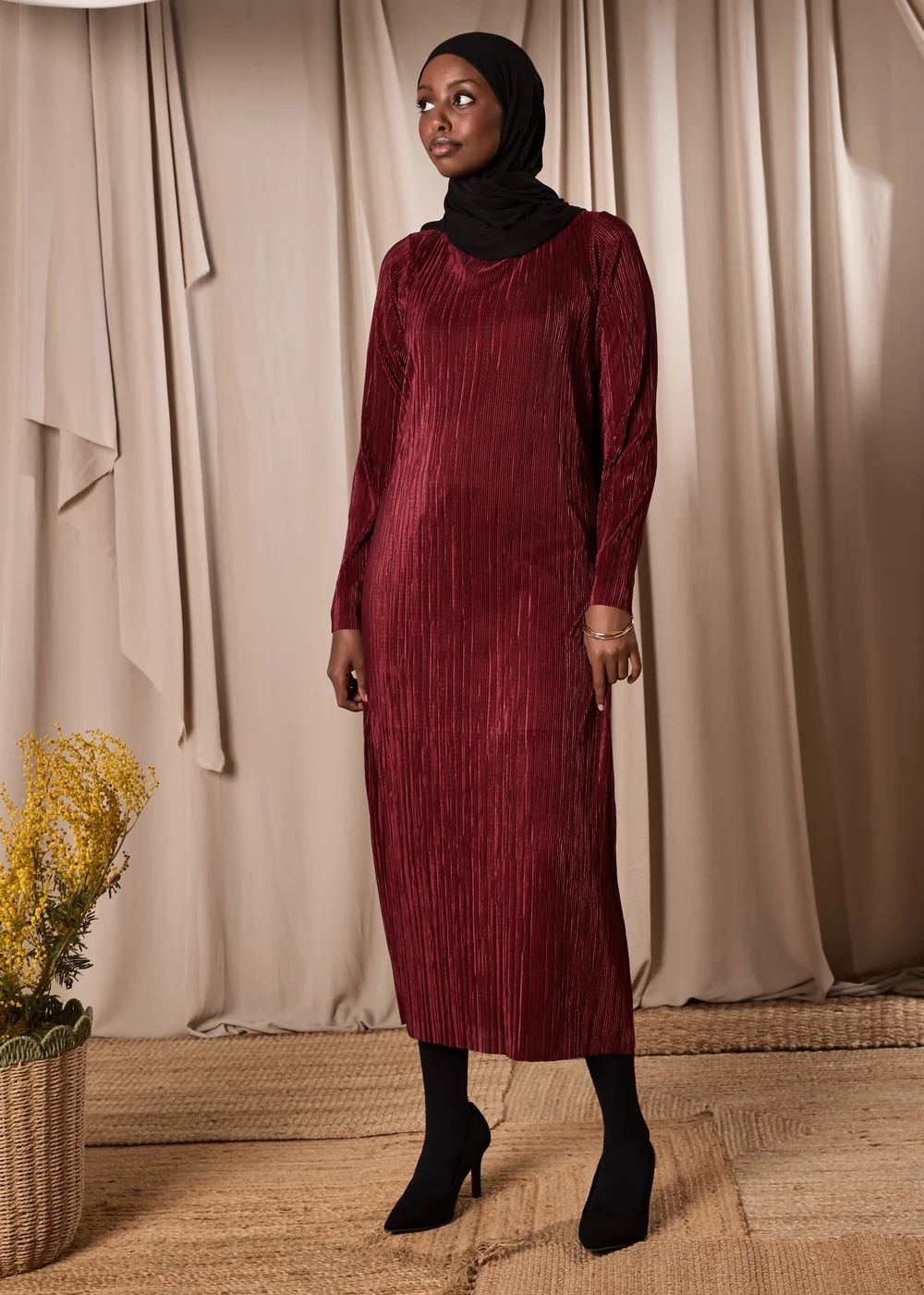 Burgundy Plisse Column Dress - 8 Image 1