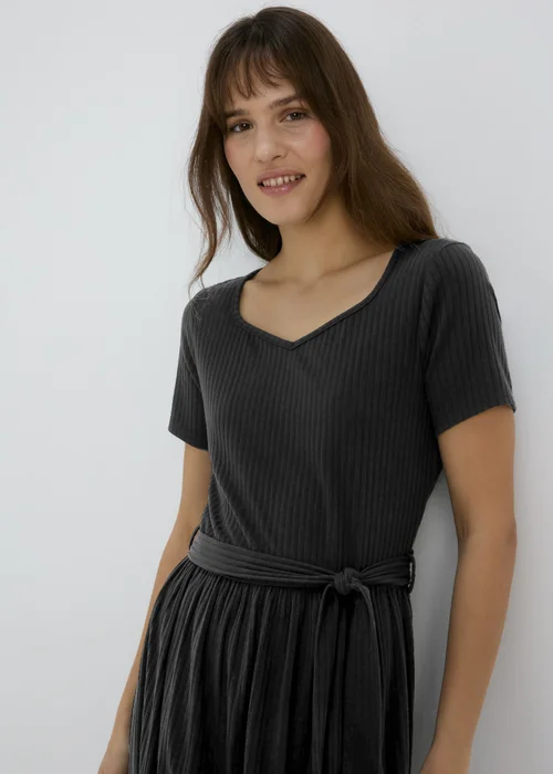 Black Belted Ribbed Midi Dress - 8 Image 3