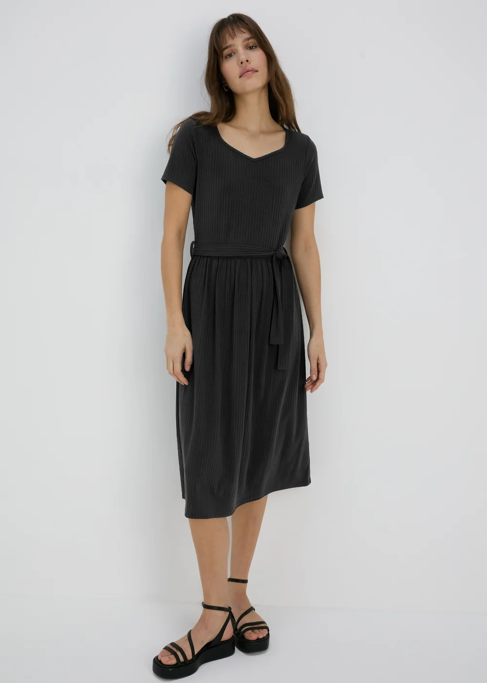 Black Belted Ribbed Midi Dress - 8 Image 1