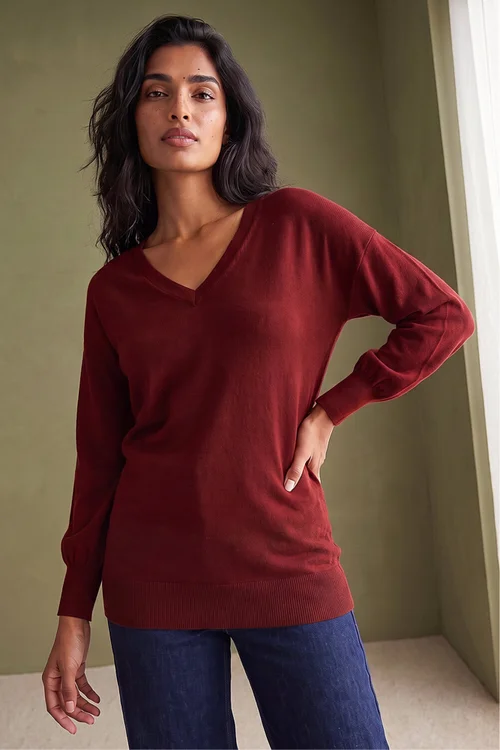 Roman Red Plain V-Neck Stretch Longline Jumper - 10 Image 1