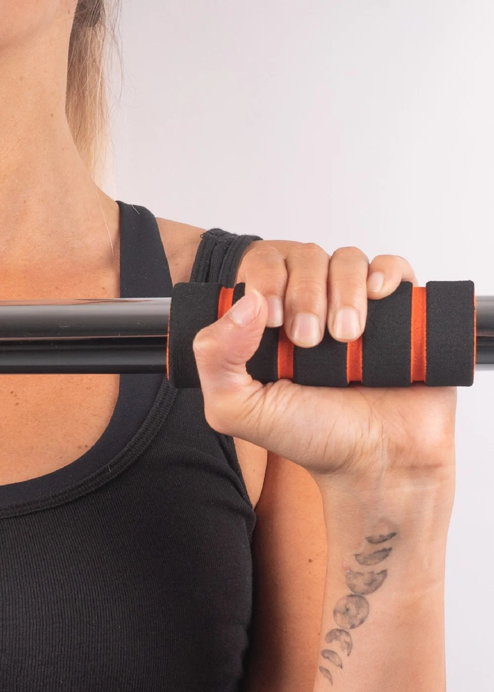 Phoenix Fitness Door Pull Up and Chin Up Bar - One Size Image 3