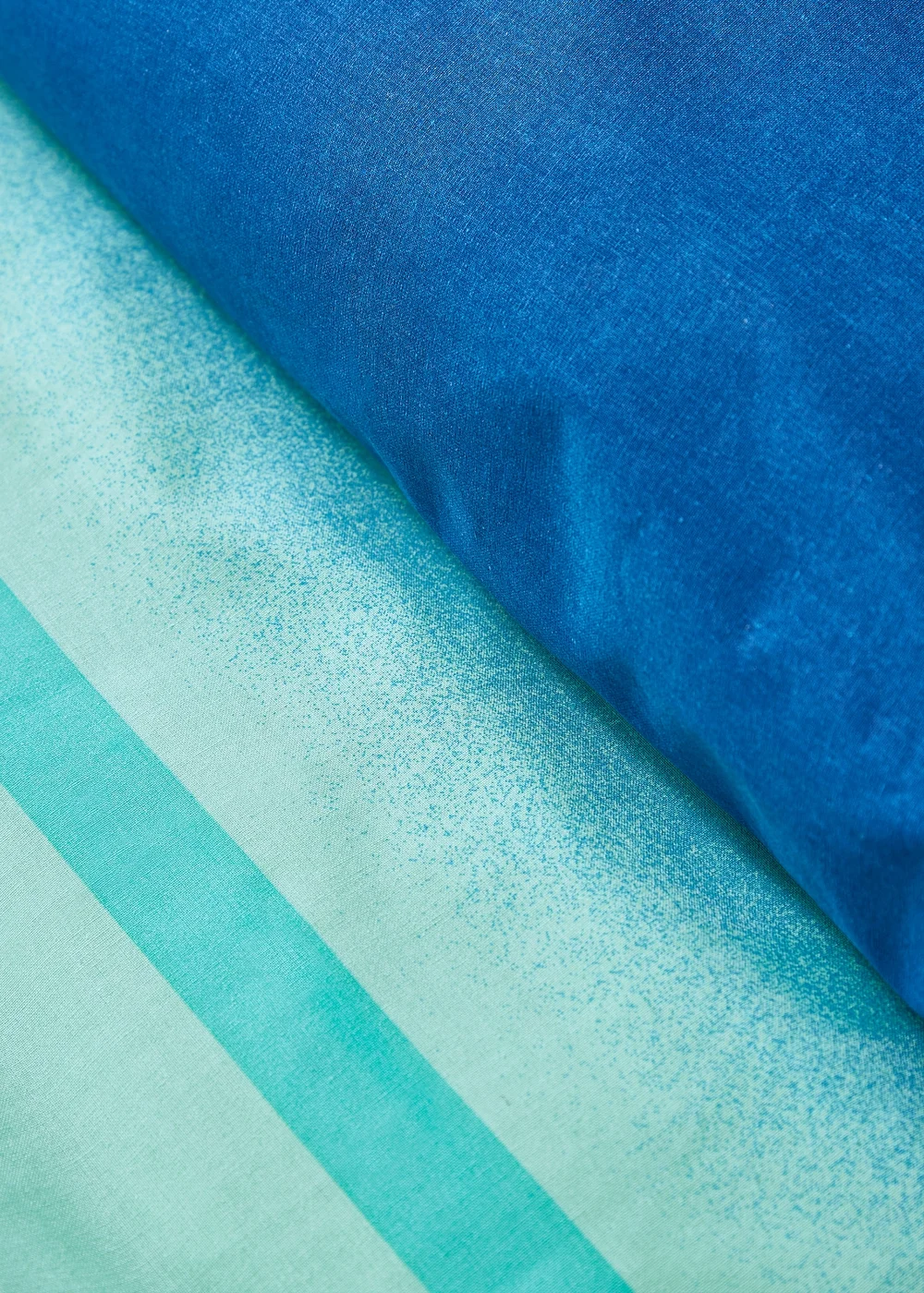 Catherine Lansfield Ombre Stripe Reversible Duvet Cover Set - Single Image 4