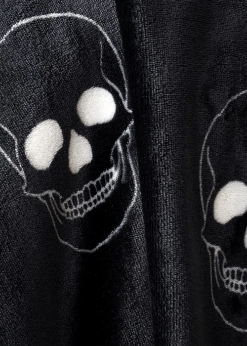 Catherine Lansfield Skulls Cosy Fleece 130x170cm Blanket Throw Grey - One Size Image 5