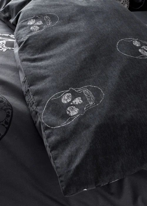 Catherine Lansfield Skulls Reversible Duvet Cover Set Grey - Single Image 4