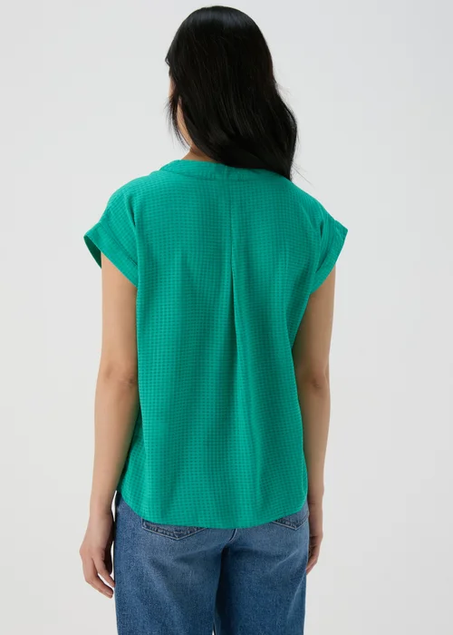 Green Textured Pullover Top - 8 Image 2