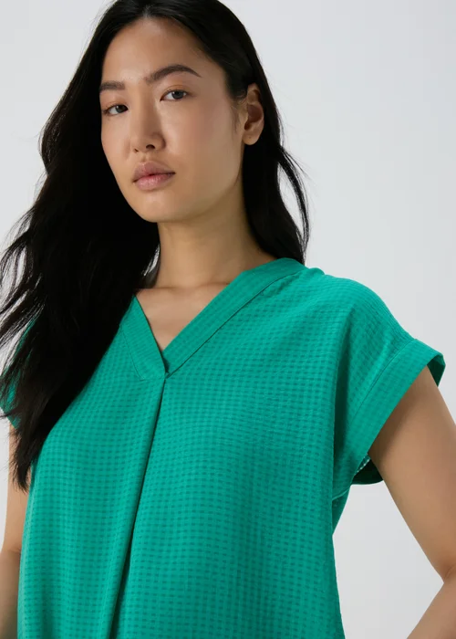 Green Textured Pullover Top - 8 Image 3