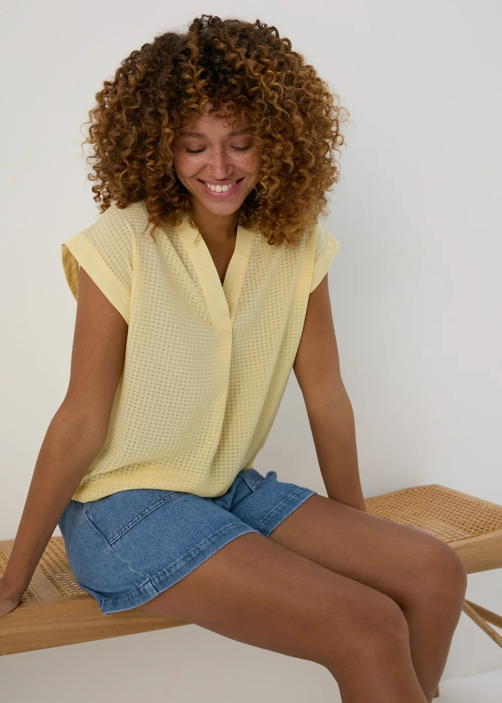 Lemon Textured Pullover Top - 8 Image 1