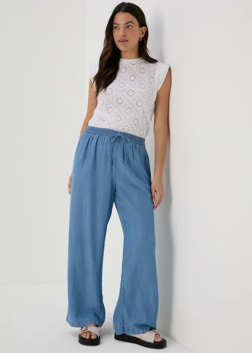 White Cutwork Tank Top - 8 Image 4