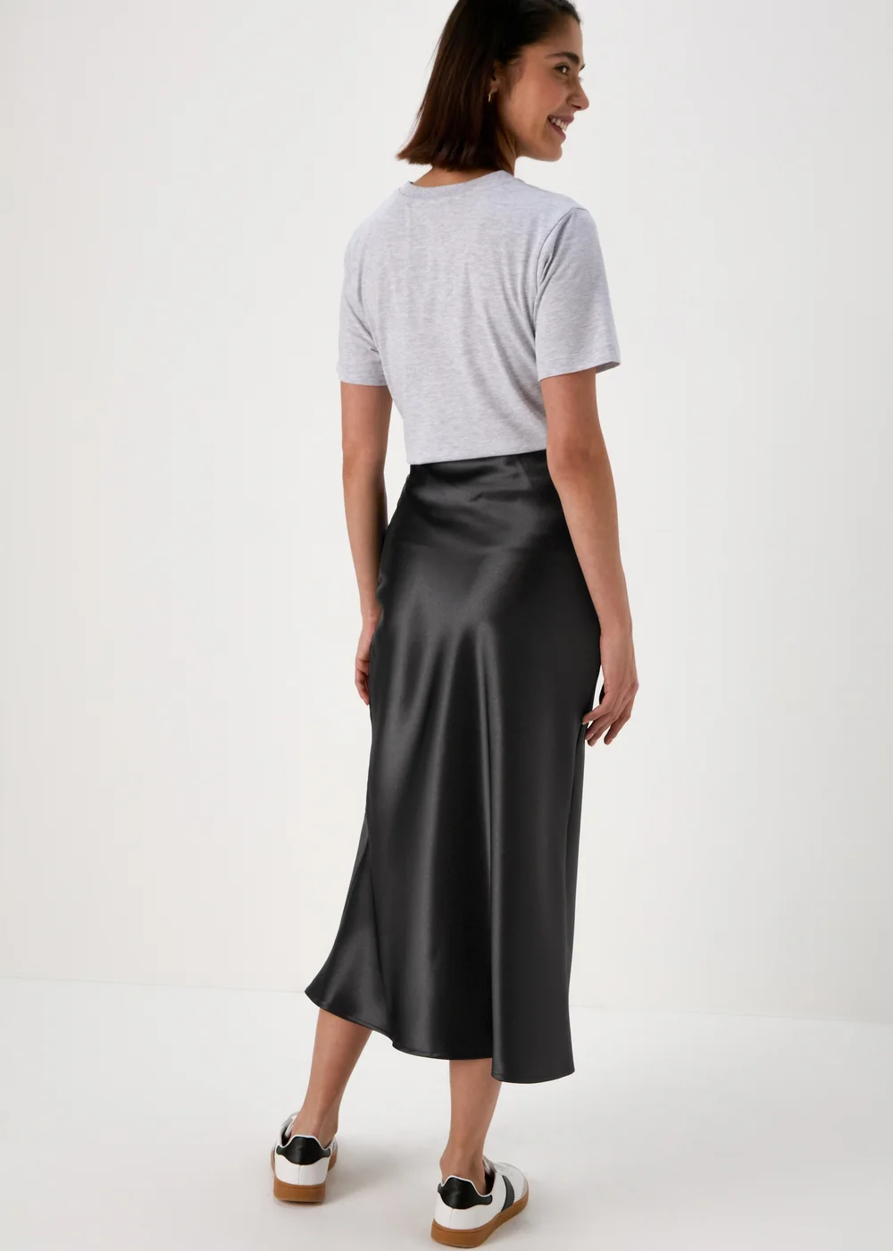 Papaya Black Satin Midi Skirt - Size 8 Image 2