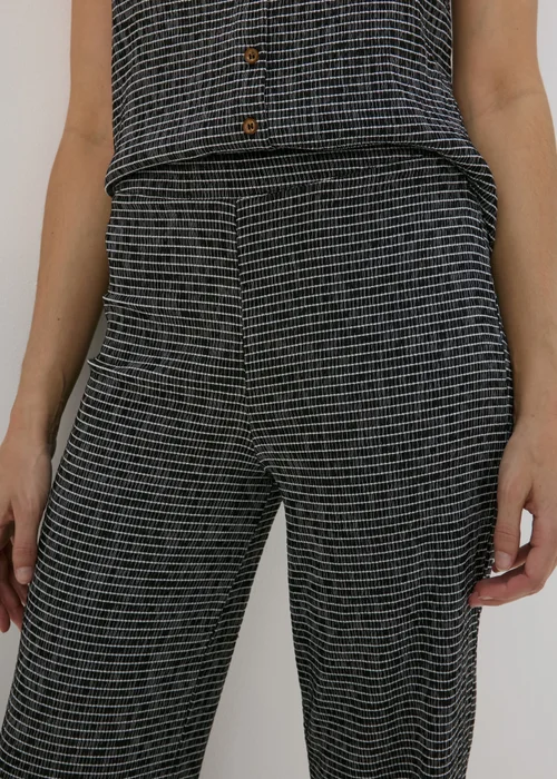 Black Mono Crinkle Co Ord Trousers - 8 Image 3