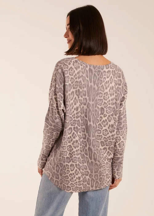 Blue Vanilla Leopard Print Jumper - S/M Image 4