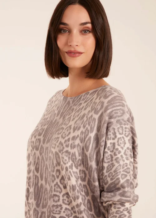 Blue Vanilla Leopard Print Jumper - S/M Image 2
