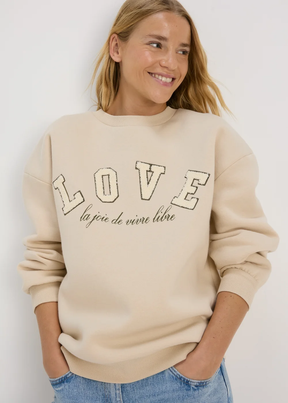 Beige Love Slogan Sweatshirt - S Image 4