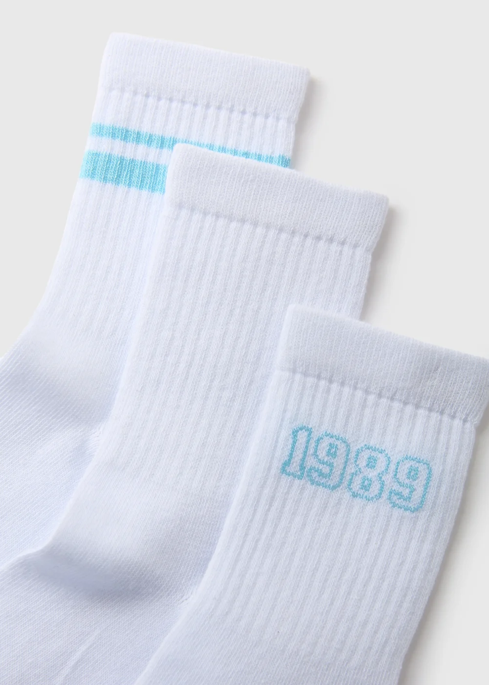 3 Pack White 1989 Socks - Sizes 6 - 8.5 Image 2