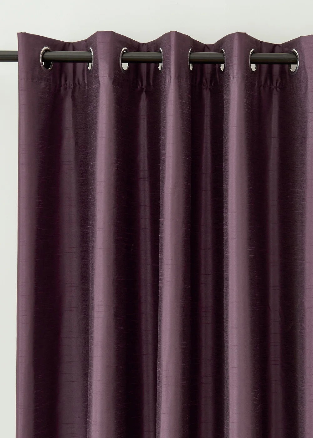 Catherine Lansfield Faux Silk Blackout Thermal Insulating Eyelet Curtains - 46W X 54D (117x137cm) Image 3
