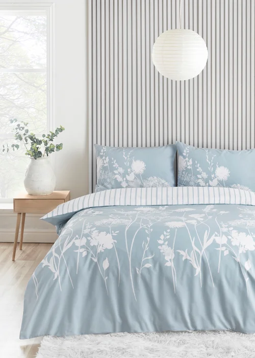 Catherine Lansfield Meadowsweet Floral Reversible Duvet Cover Set Sea Spray Blue - Single Image 1