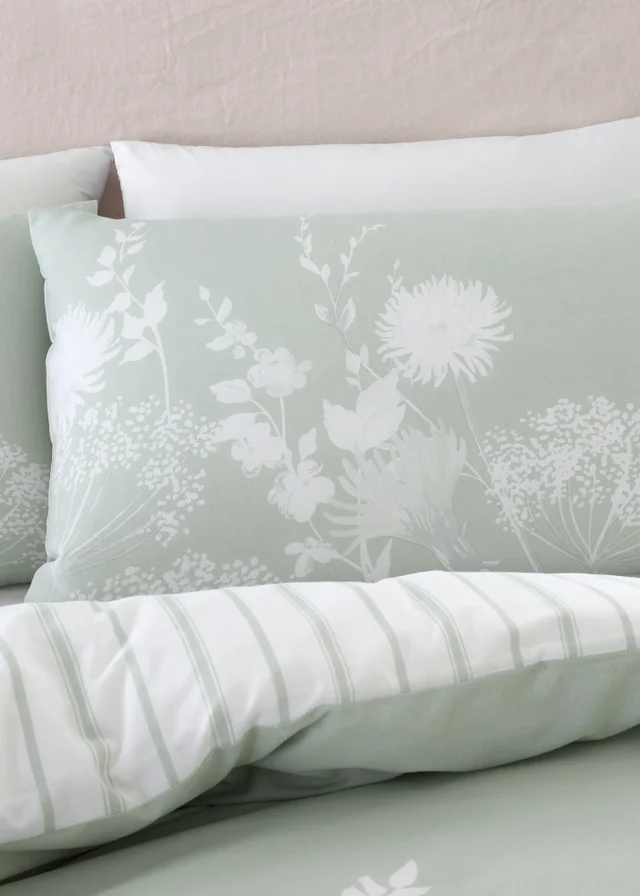 Catherine Lansfield Meadowsweet Floral Reversible Duvet Cover Set Green