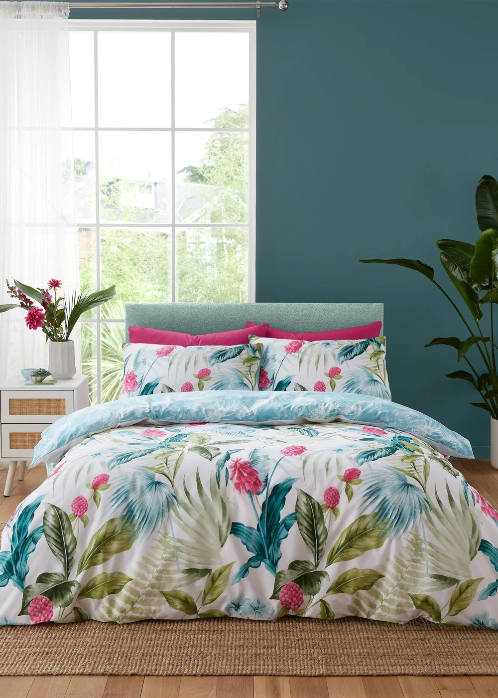 Catherine Lansfield Aruba Tropical Floral Reversible Duvet Cover Set Green - King Image 1