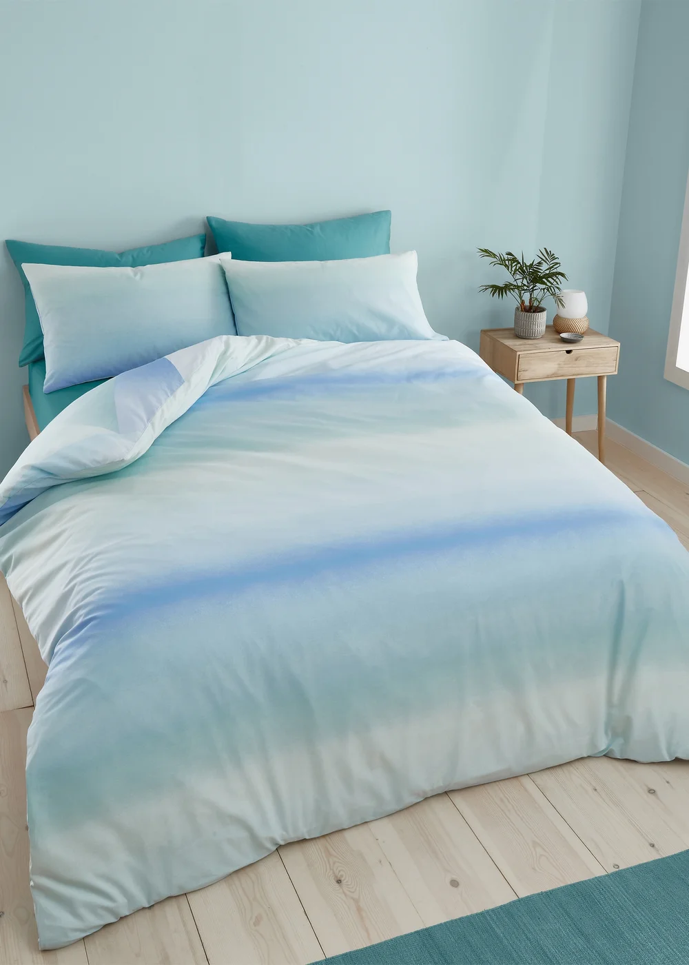 Catherine Lansfield Ombre Larsson Geo Reversible Duvet Cover Set - Single Image 2