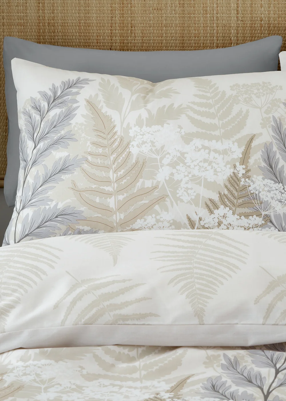 Catherine Lansfield Floral Foliage Reversible Duvet Cover Set - Single Image 3