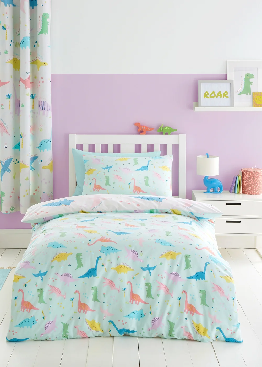 Catherine Lansfield Dinosaur Friends Reversible Duvet Cover - Junior Image 2