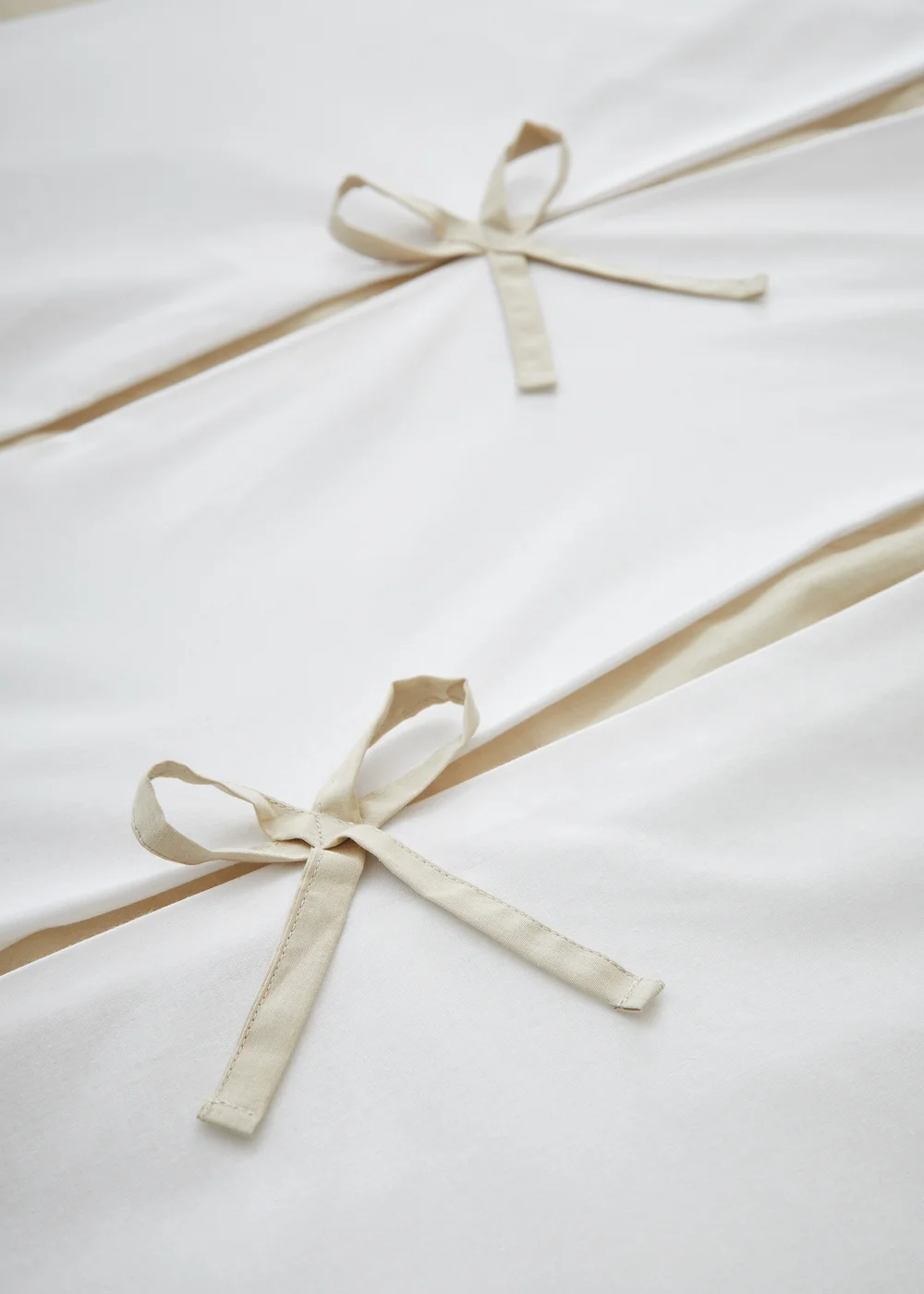 Catherine Lansfield Milo Bow Duvet Cover Set Natural - Single Image 3