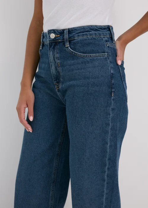 Mid Wash Wide Leg Jeans - 8/L29 Image 3