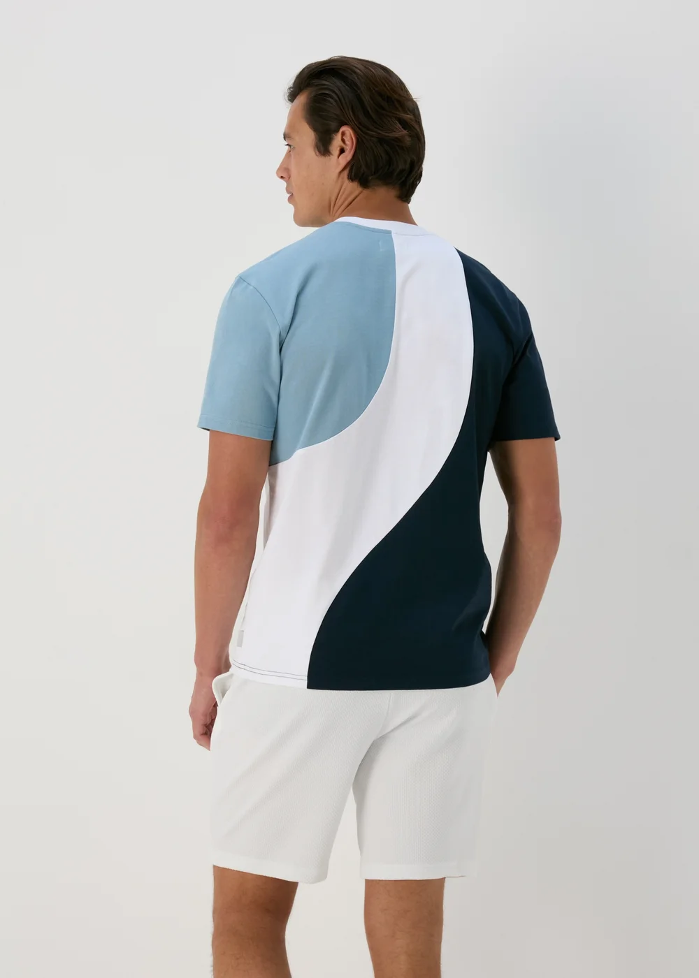 White Textured Shorts - S Image 2