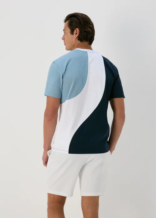 White Textured Shorts - S Image 2