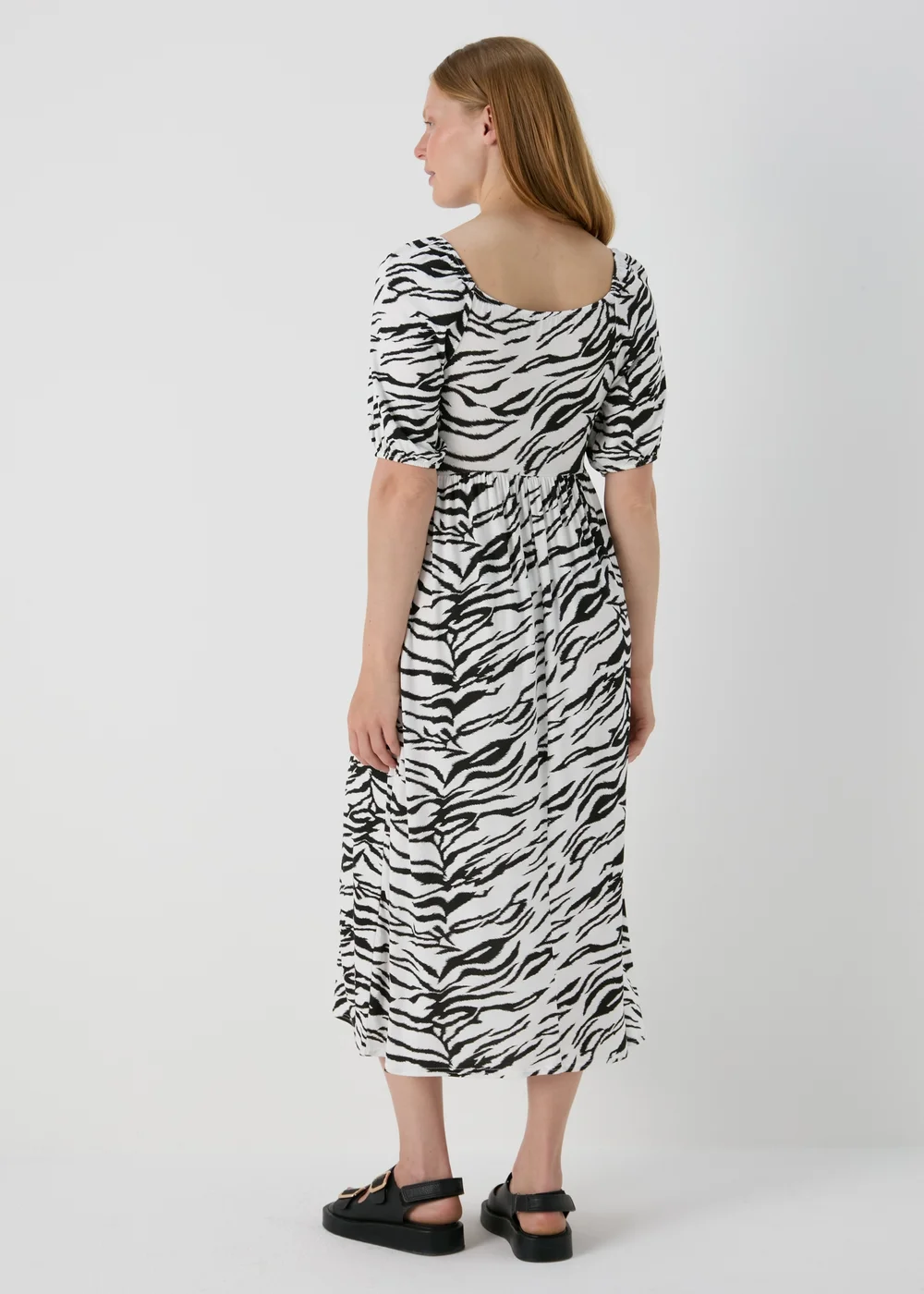 Black Animal Print Shirred Bodice Midi Dress - Size 8 Image 2