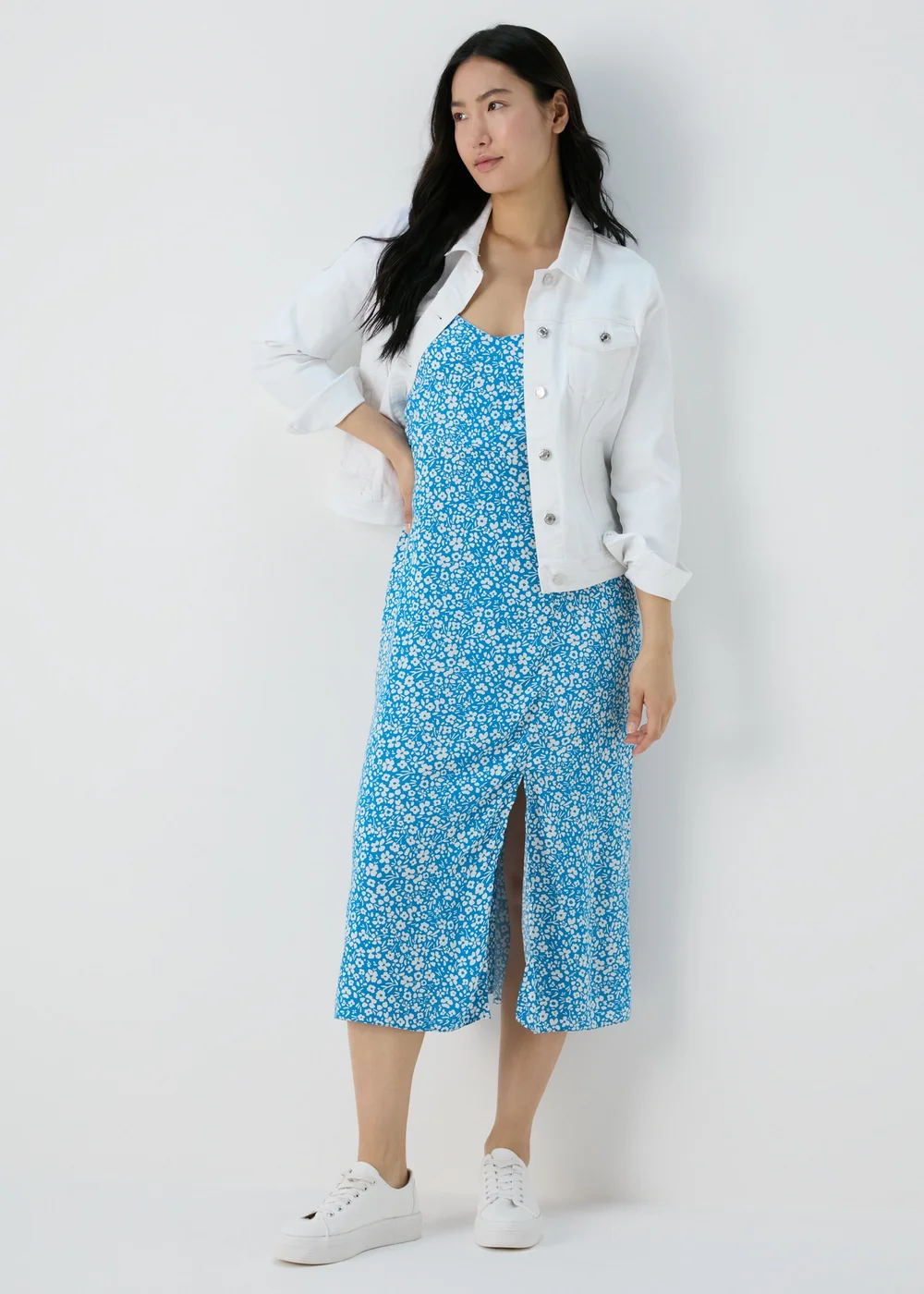 Blue Floral Flutter Sleeve Midi Dress - 8 Image 4
