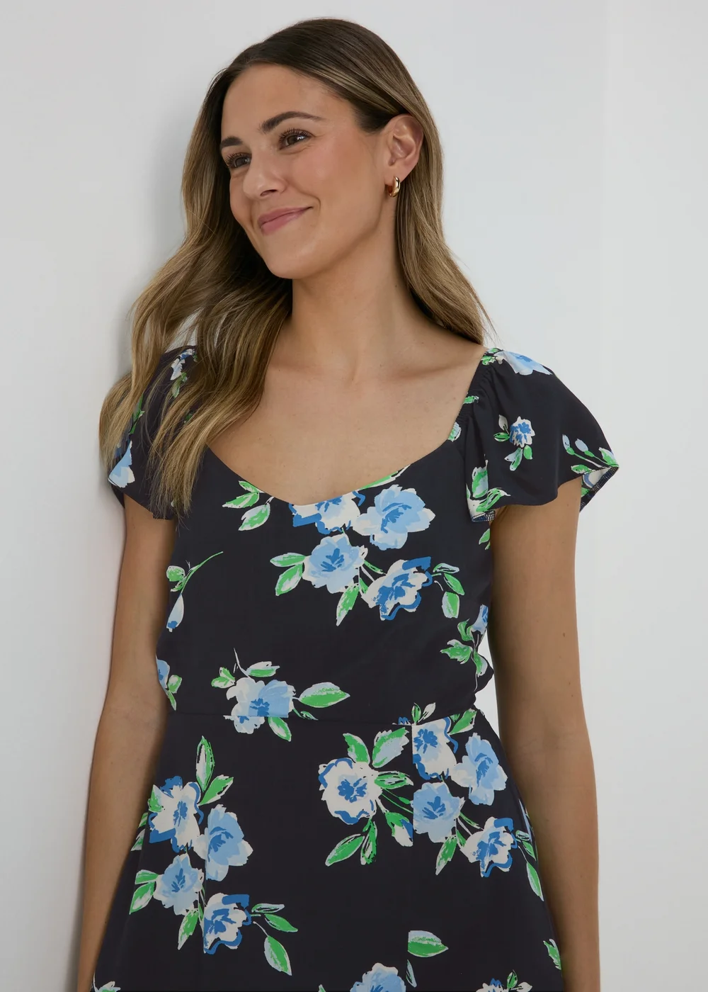 Black Floral Flutter Sleeve Midi Dress - 8 Image 3