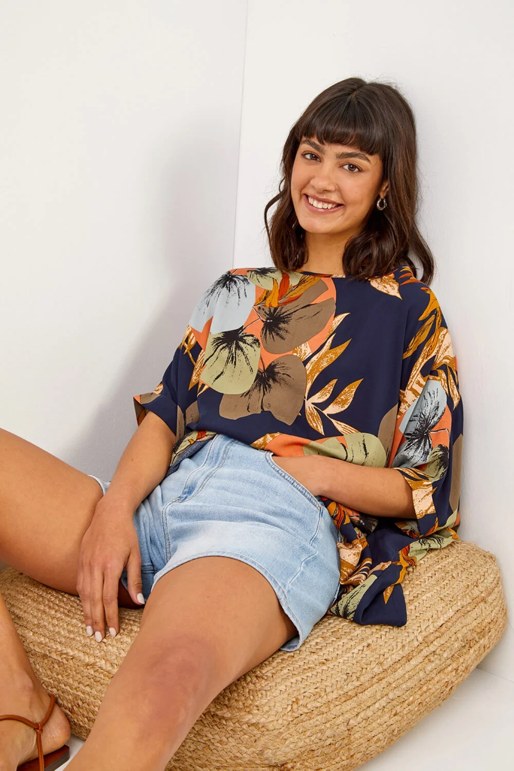 Roman Navy Palm Print Button Back Top - 10 Image 2