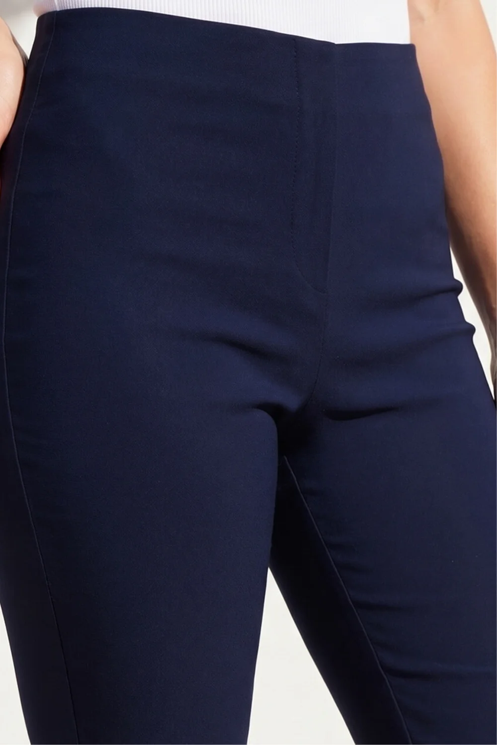 Roman Navy Knee Length Stretch Shorts - 12 Image 4