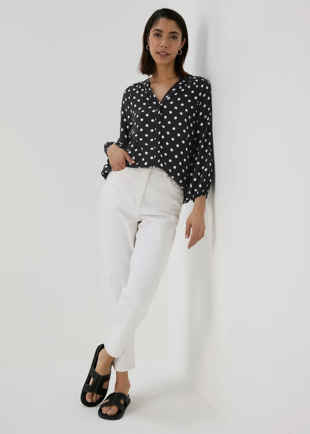 Black Mono Spots Viscose Blouse - Size 8 Image 4