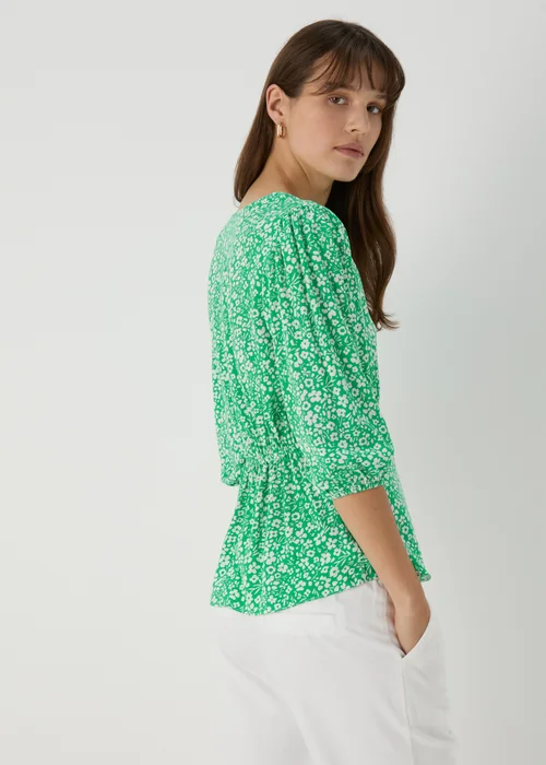 Green Floral V Neck Empire Seam Top - Size 8 Image 2
