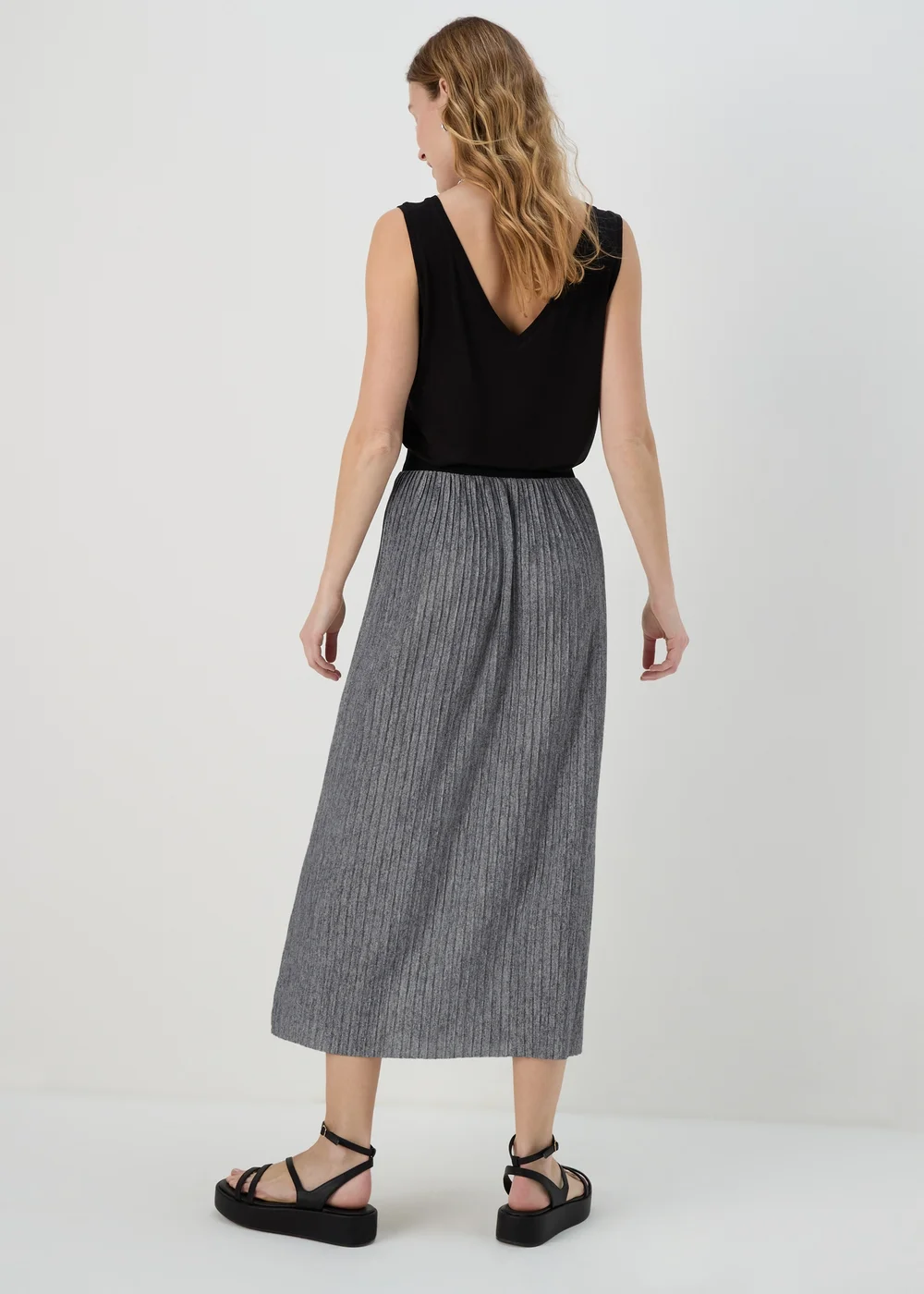Grey Pleated Midi Jersey Skirt - Size 8 Image 2