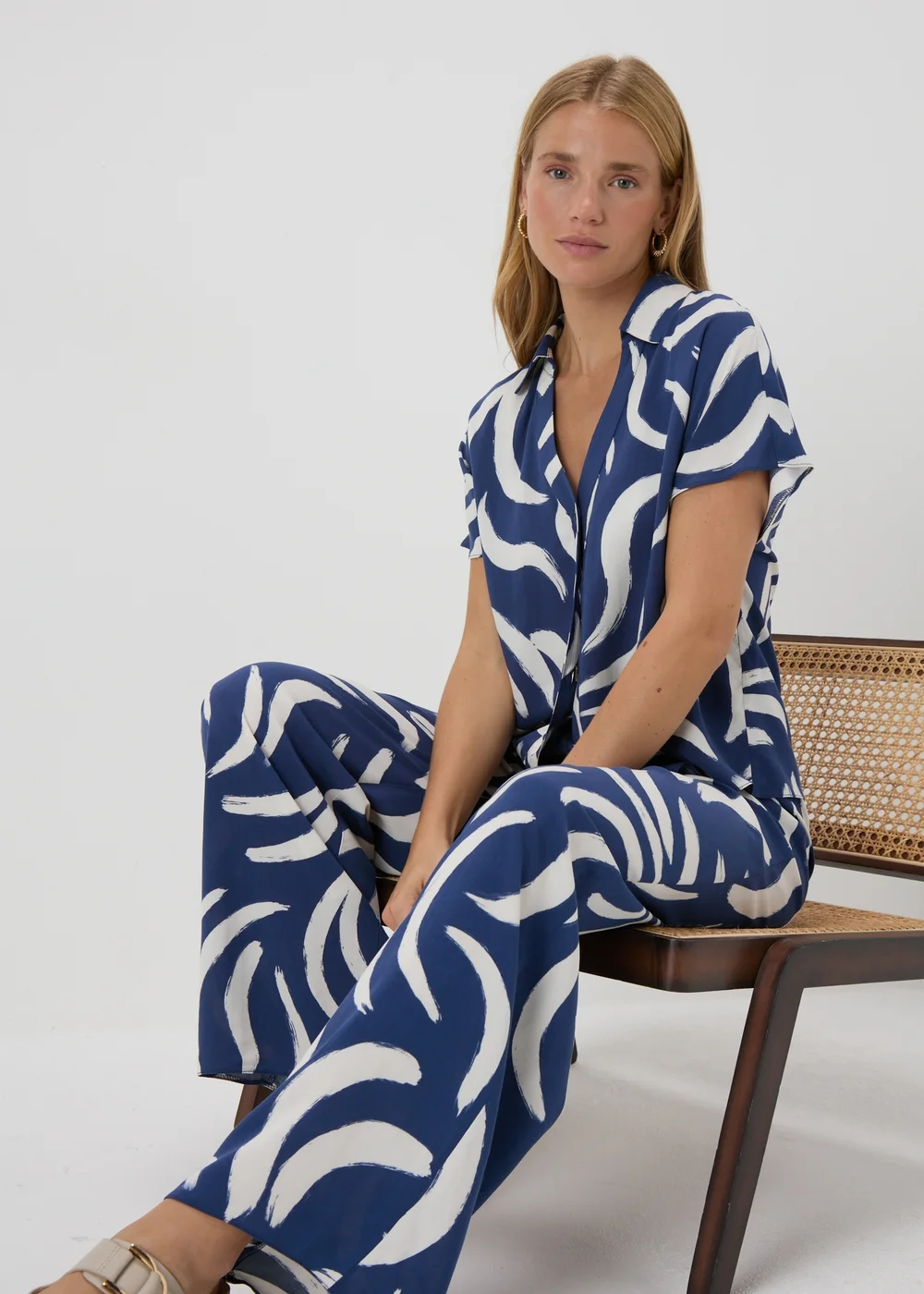 Navy Abstract Print Co Ord Shirt - 8 Image 4