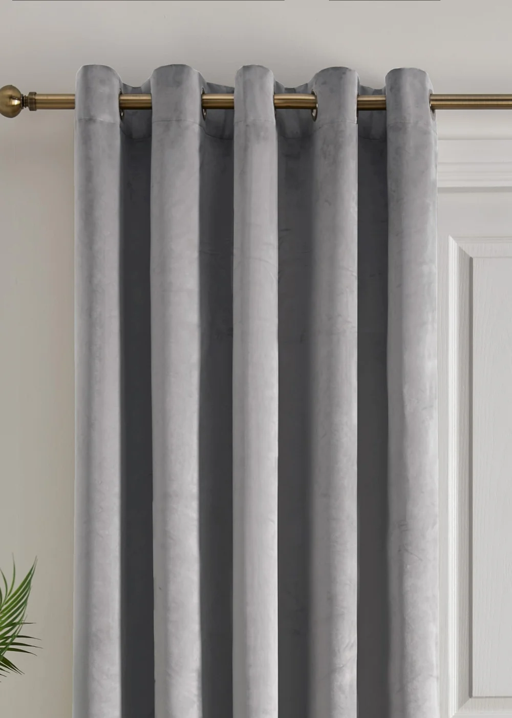 Laurence Llewelyn-Bowen Montrose Velvet Blackout Silver Eyelet Single Panel Door Curtain - 66W X 84D (168x213) Image 2