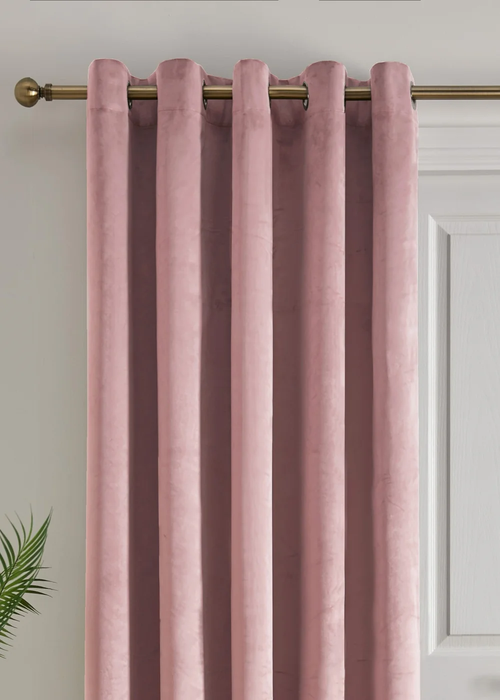 Laurence Llewelyn-Bowen Montrose Velvet Blackout Pink Eyelet Single Panel Door Curtain - 66W X 84D (168x213) Image 2