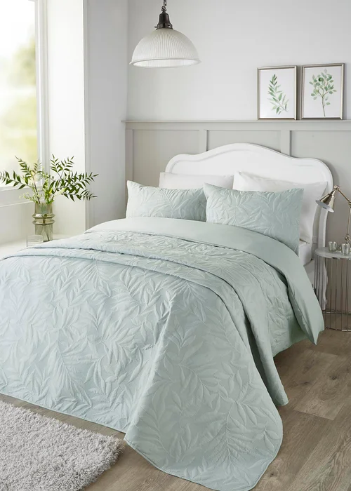 Serene Luana Soft Touch Pinsonic Green Bedspread - 200 x 230cm Image 1