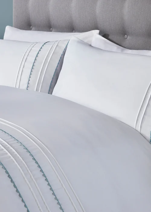 Serene Ric Rac Pintuck Blue Duvet Cover Set - Single Image 2