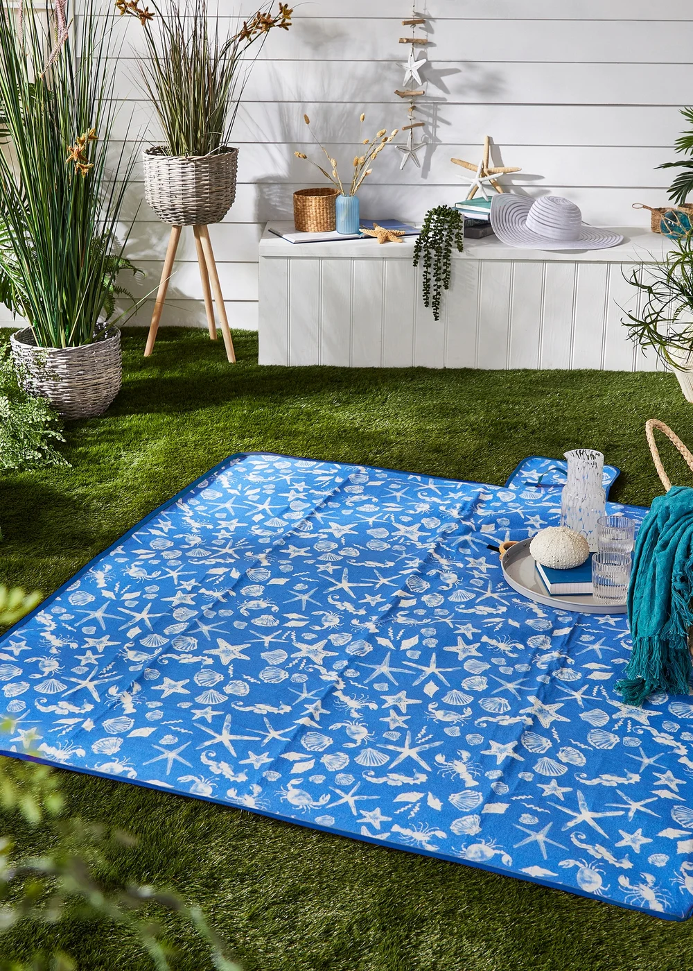 Fusion Coastal Bay Blue Picnic Blanket - 135 x 150cm Image 1
