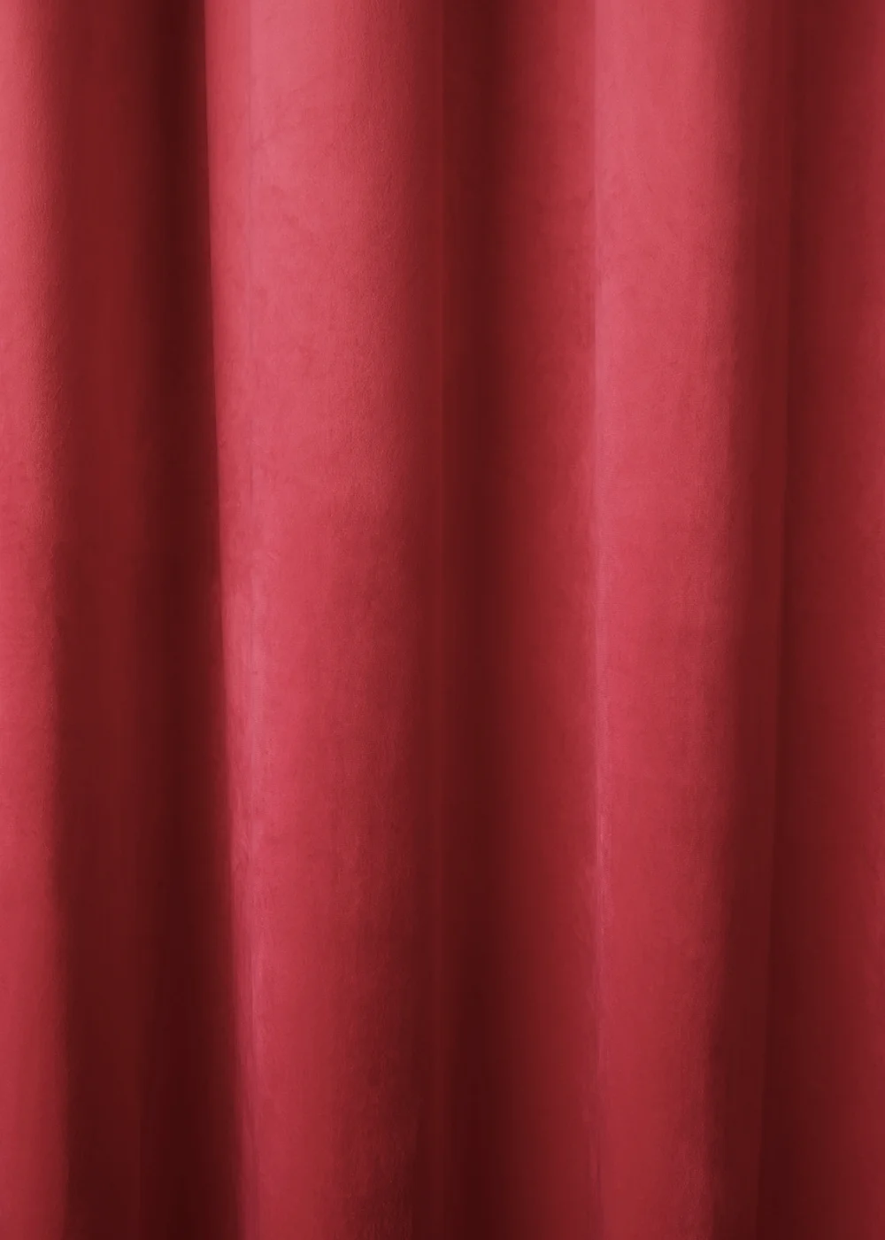 Laurence Llewelyn-Bowen Montrose Velvet Blackout Red Eyelet Curtains - 46W X 54D (117x137cm) Image 3