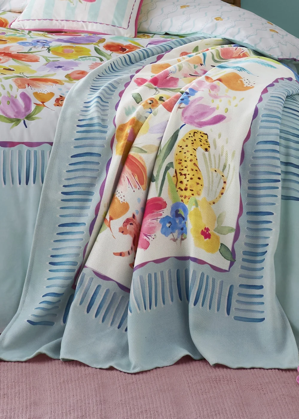 Appletree Style Festival Blue Throw - 130 x 180cm Image 1