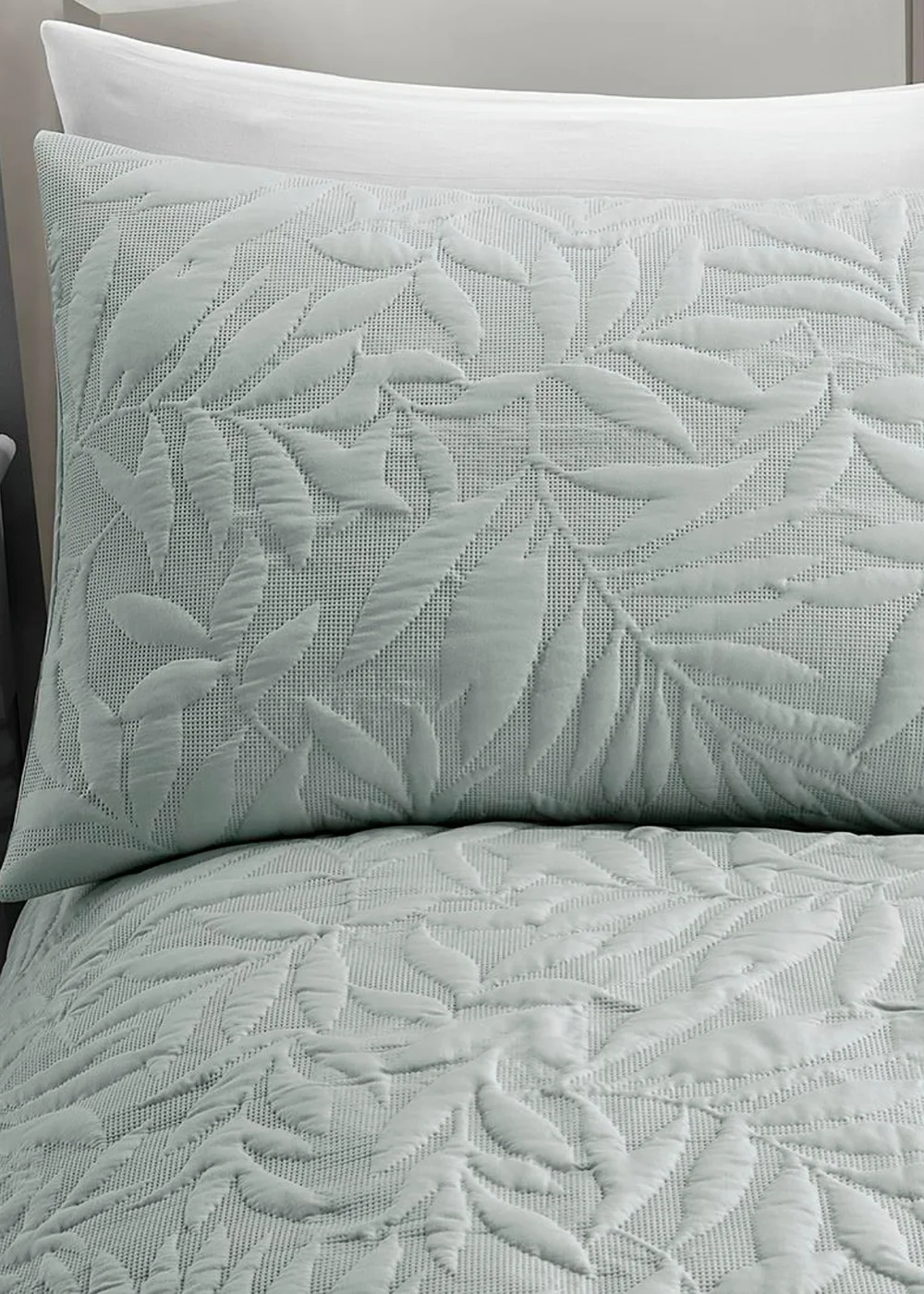 Serene Luana Soft Touch Green Duvet Cover Set - Single Image 4