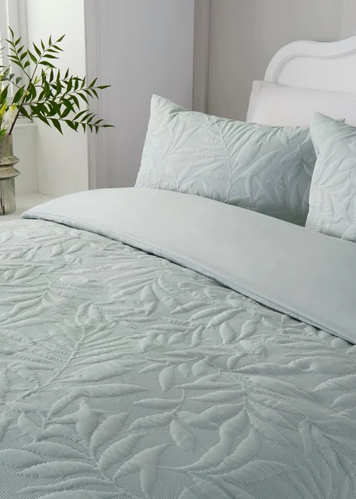Serene Luana Soft Touch Green Duvet Cover Set - Single Image 3
