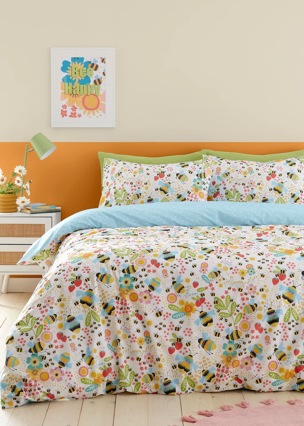 Fusion Buzzy Bee Yellow Duvet Cover Set - Single Image 1