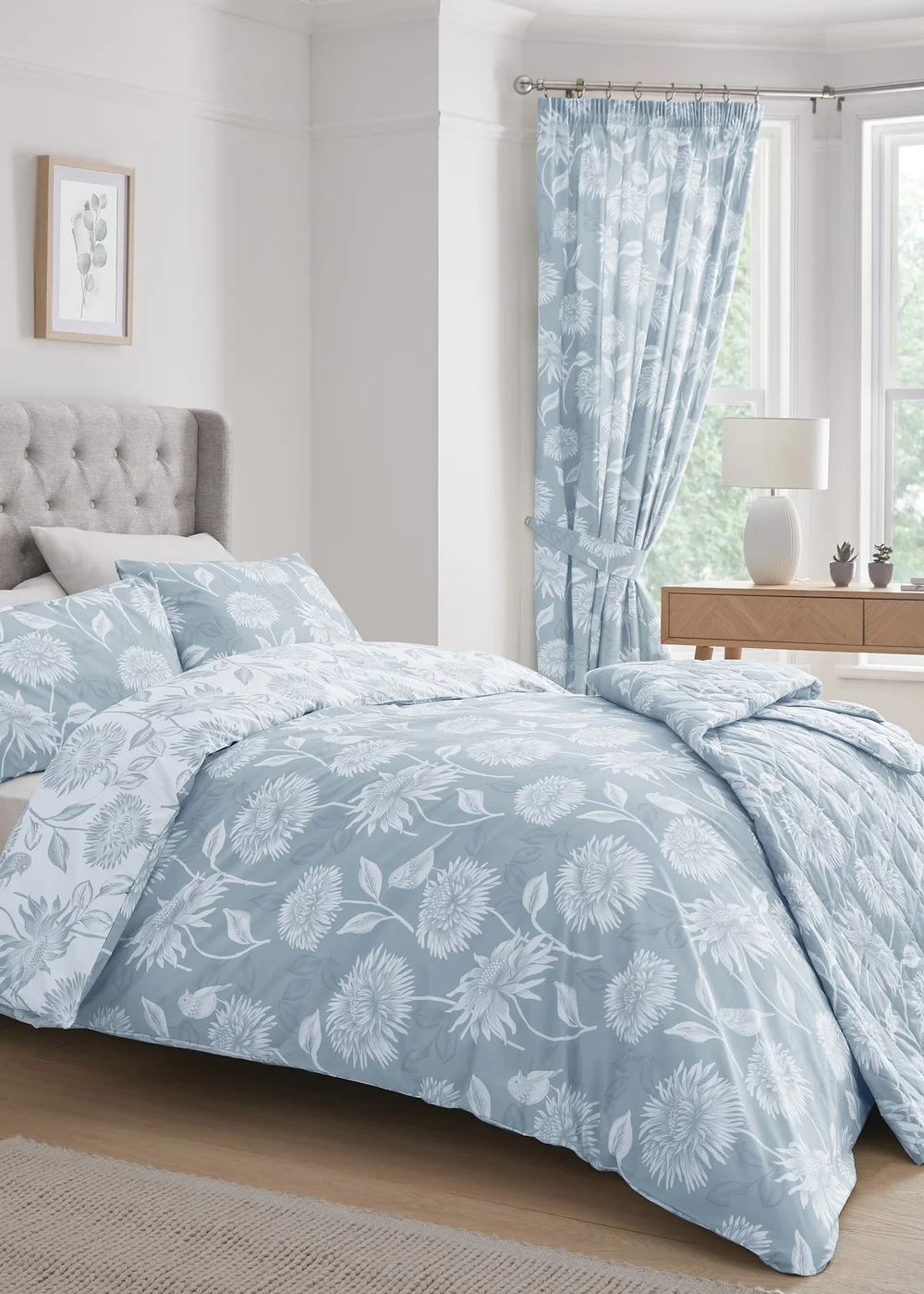 Dreams & Drapes Design Chrysanthemum Blue Duvet Cover Set - Single Image 5